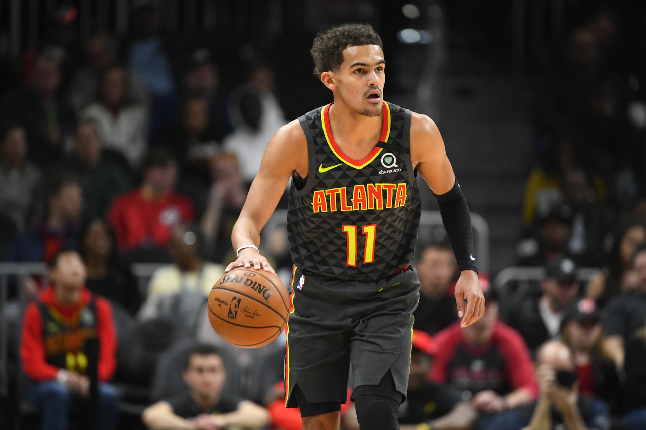 马刺老帅临场指挥引热议（马刺老帅场边调度引发热议）