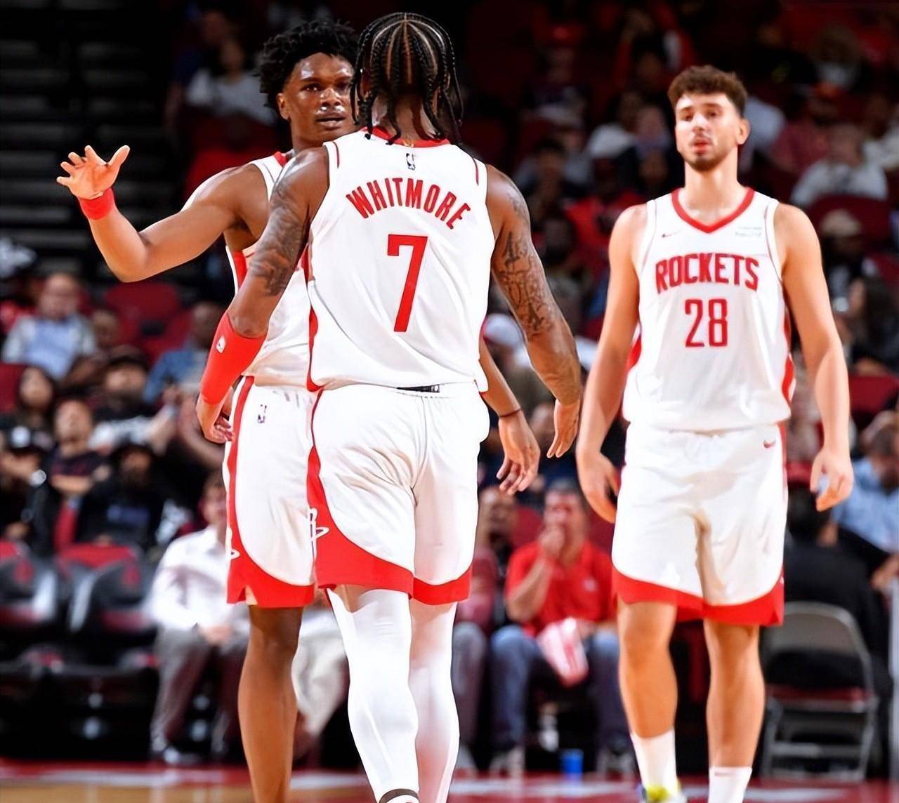 于根伟：下半年已经在推动明年引援；门票售罄体现我们的成功（于根伟：明年引援提前推进，门票售罄印证球队成功）