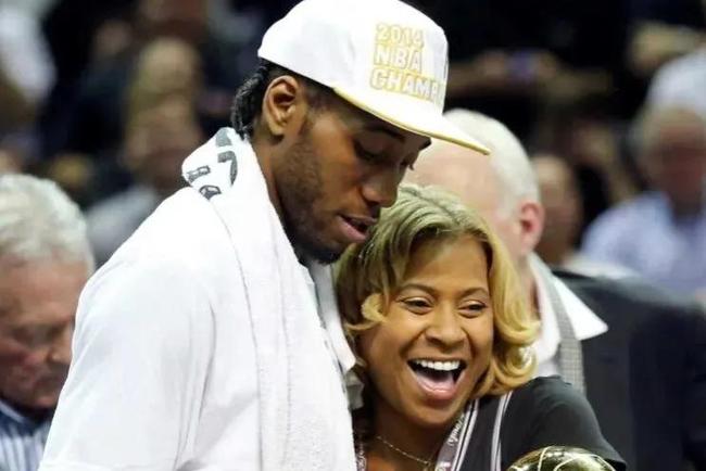 Scotto：爵士希望围绕马尔卡宁组建球队，计划与凯斯勒续约（Scotto：爵士拟以马尔卡宁为核心打造阵容，计划续约凯斯勒）