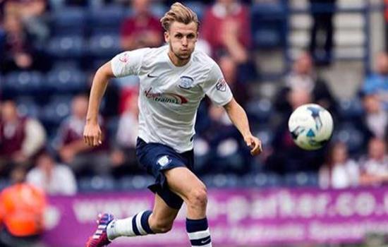 明日勇士战森林狼 库里时隔5场迎来复出 追梦因个人原因缺战（勇士明日迎战森林狼：库里时隔五场复出，追梦因个人事务缺席）